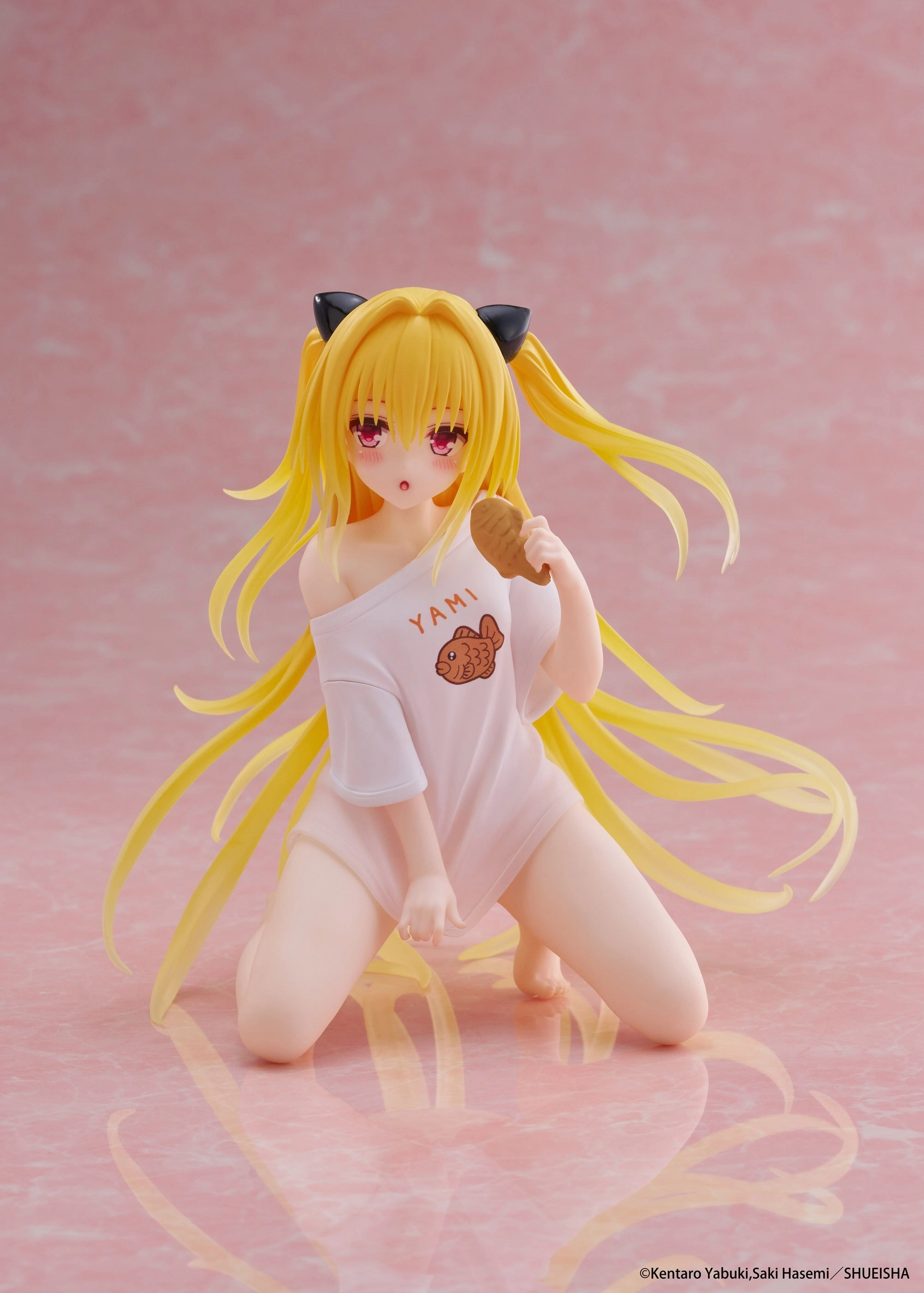 To Love-Ru Darkness Desktop Cute Figure Golden Darkness (Roomwear Ver.) Rare Find Sports Memorabilia