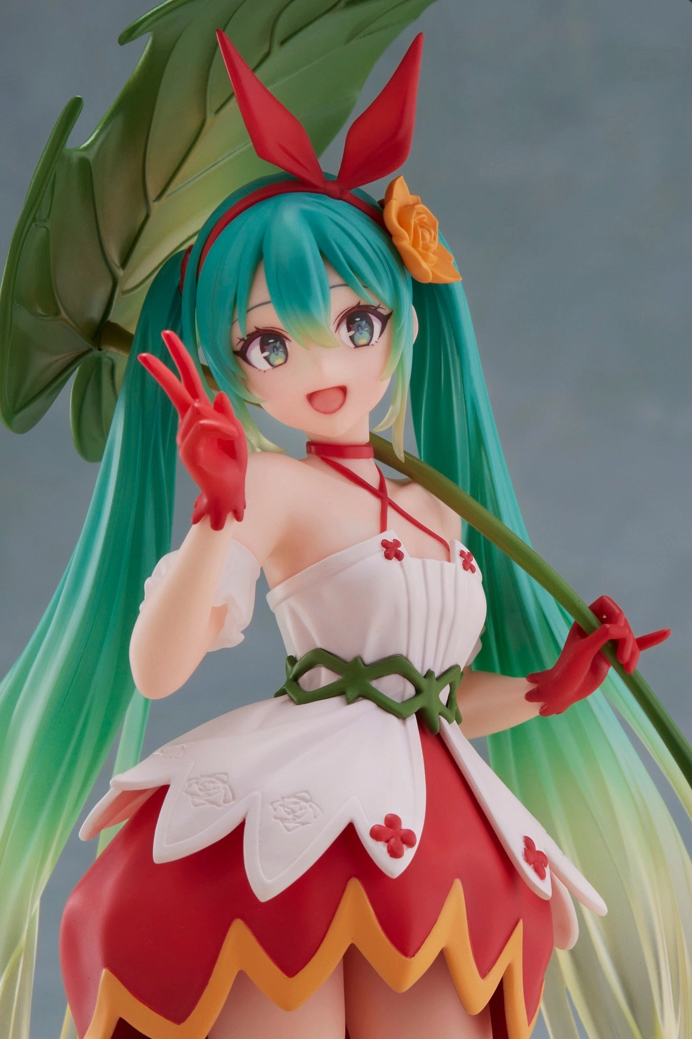 Character Vocal Series 01: Hatsune Miku Wonderland Figure Thumbelina Casual Fan Judges' Choice