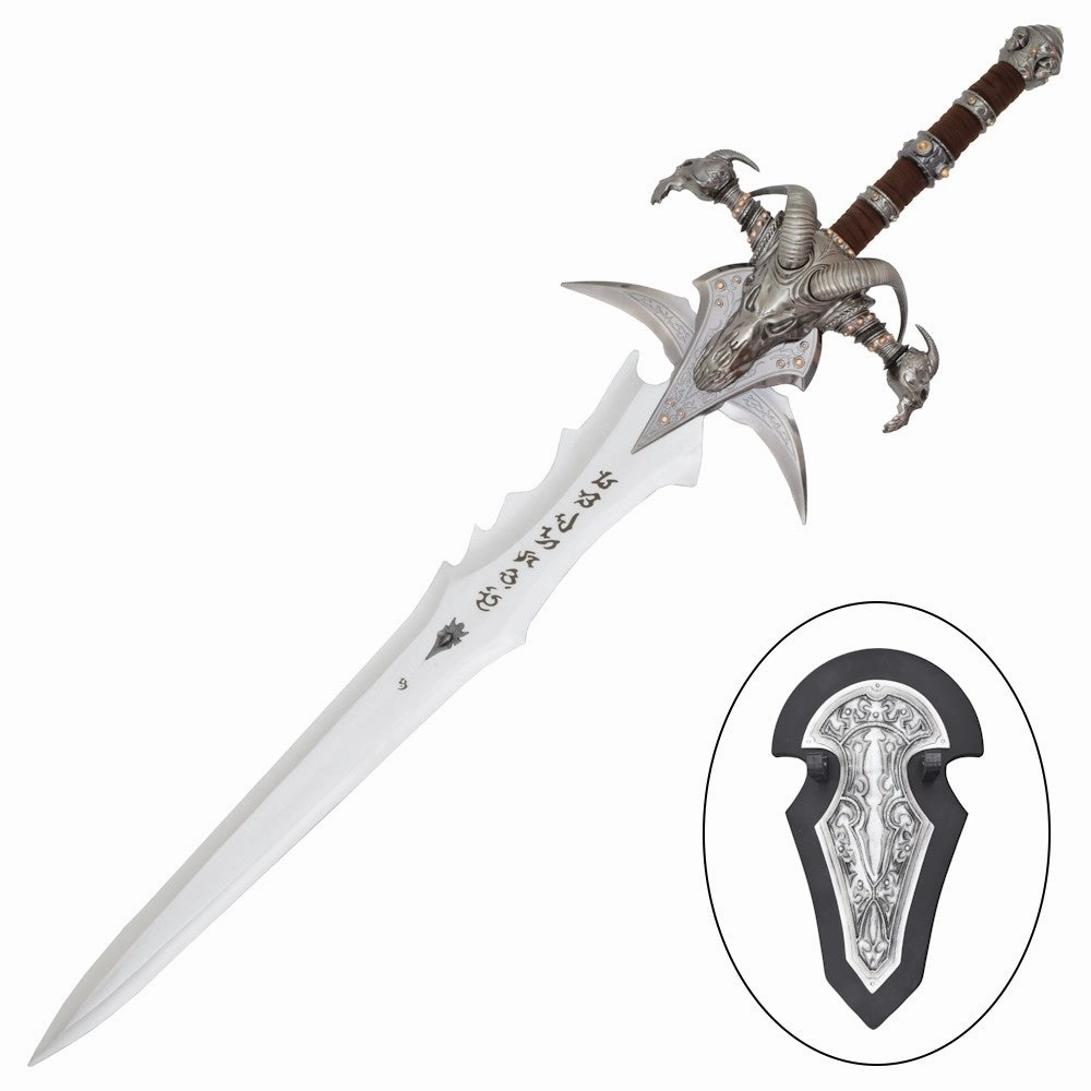 Celebrity Doll Urban Vinyl EPEE ORNAMENTALE THE FROSTMOURNE THE KING OF LICH WORLD OF WARCRAFT