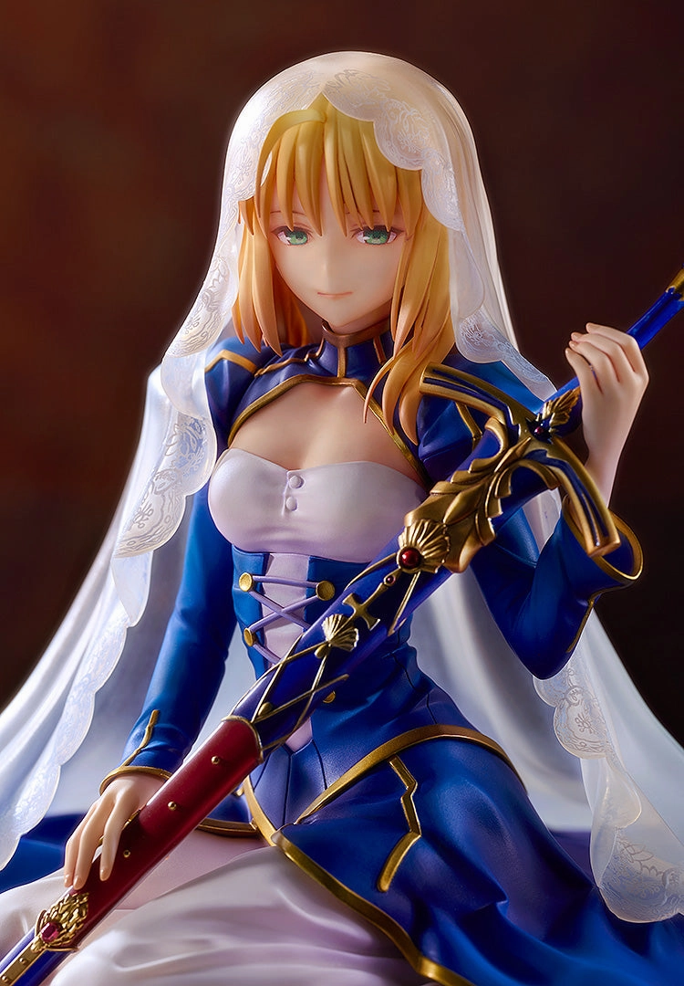 Fate/stay night Saber Garden of Avalon 1/7 Scale Figure Vinyl Creation Brand Advocate