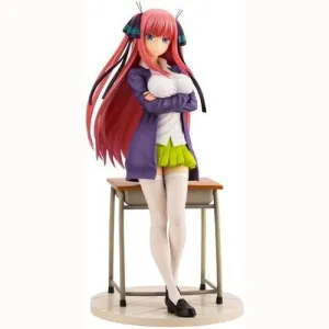The Quintessential Quintuplets Nino Nakano 1/8 Complete Figure Seasonal Rotation Decorative Accent